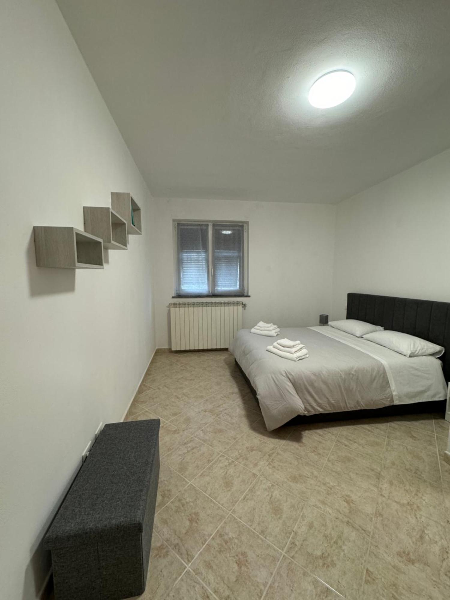 Serravalle Shop&Stay Serravalle Scrivia Exterior foto
